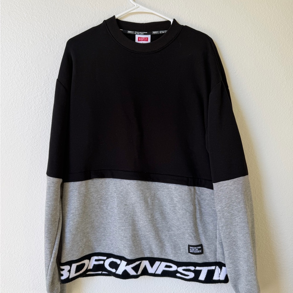 Black and Gray Men's Sweater